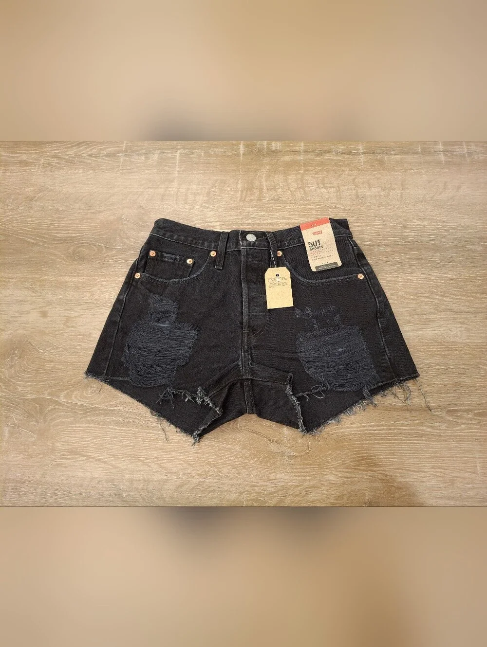 Levi’s 501 Original Women’s Denim Shorts Size 26 Black Distressed – New With Tag